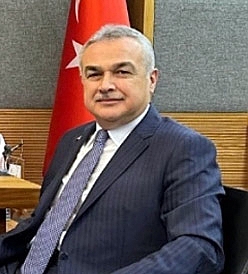 Mustafa Savaş kimdir?