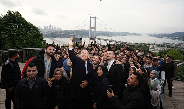 Süleyman Soylu, Nakkaştepe Millet Bahçesi'nde Gençlerle Buluştu