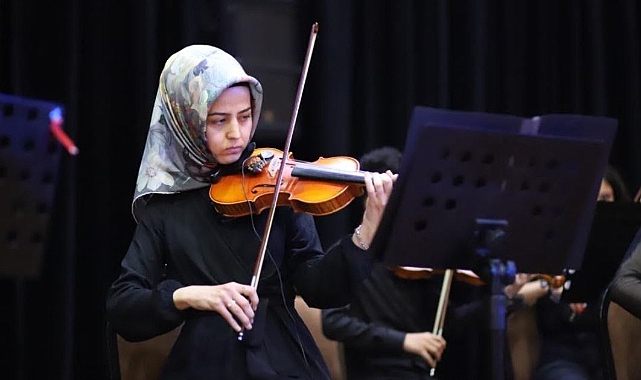 ÇARŞAMBA KÜLTÜR SANAT KURSLARINDAN MUHTEŞEM PROGRAM