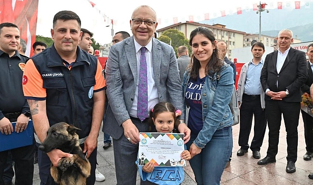 Köpek Eğitim Merkezi Projeleriyle Farklılık Oluşturuyor