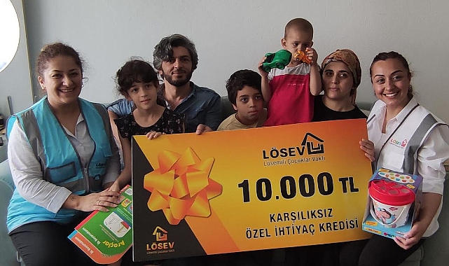 LÖSEV’İN BAYRAM ÇEKLERİ