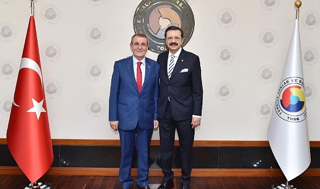 Salih Zeki Murzioğlu üçüncü kez yeniden seçildi.