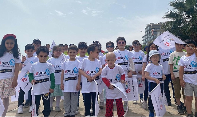 Samsun’da Lösemili Çocuklar Haftası Kapsamında Farkındalık Yürüyüşü Yapıldı