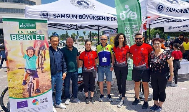 TEMA Vakfı’ndan ‘ Farkında Mıyız ‘ pankartı