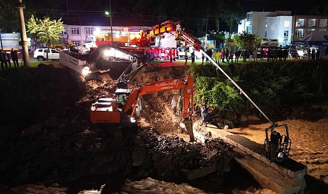 Fatsa’da aşırı yağışlardan dolayı Elekçi Irmağında hasar