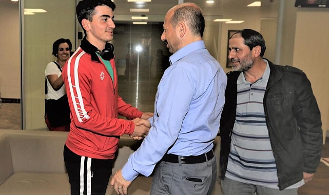 Furkan Büyükgöze havalimanında karşılandı