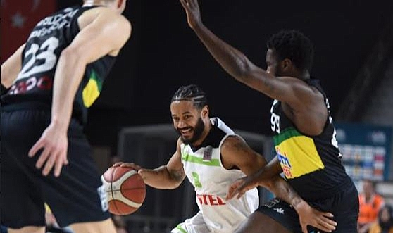 John Roberson, Yeni Sezonda da Takımda Devam Edecek