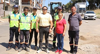 Salihli’de Yağmursuyu Izgaraları Temizleniyor