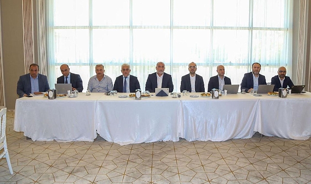 Sandıkçı, muhtarların talep ve önerilerini dinledi