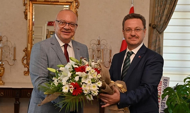Başkan Ergün'den Manisa Valisi Enver Ünlü’ye Ziyaret