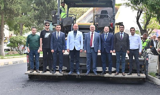 Büyükşehir, 500 Kilometrelik Yol Ağını Asfaltladı