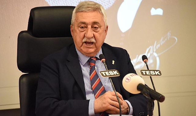 Palandöken: 30 Ağustos Zafer Bayramı'nda Şehitlerimizi Rahmetle Anıyoruz