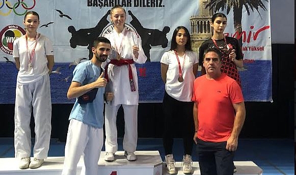 Yeşil Beyazlı Karatecilerden 5 Madalya