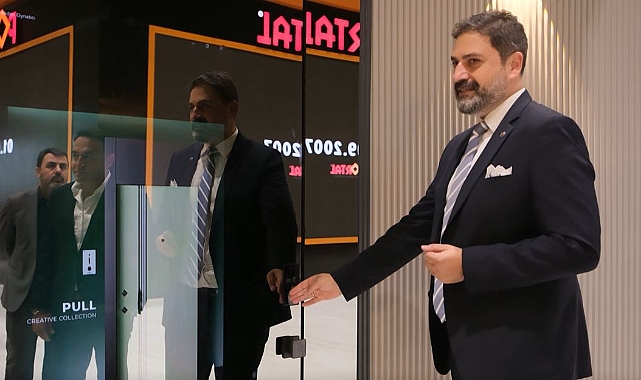 Türk Mühendisler Tarafından Geliştirilen Dünyada İlk: Dokunmatik Kapı