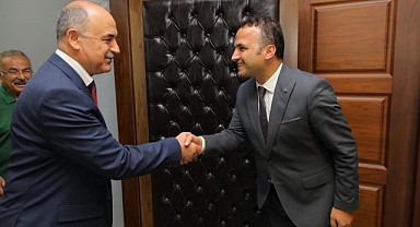 YENİ VALİ MUAMMER EROL'DAN FATSA BELEDİYESİ'NE ZİYARET