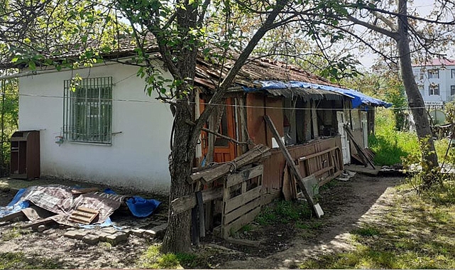 İlkadım'da Metruk Binalar Yıkılıyor
