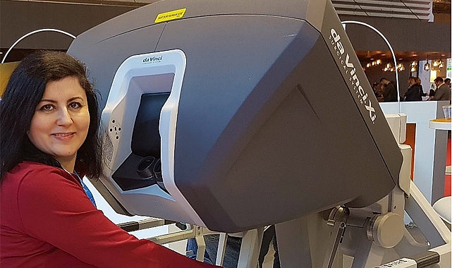 Op. Dr. Dikmen kanamasız idrar kaçırma ameliyatını anlattı