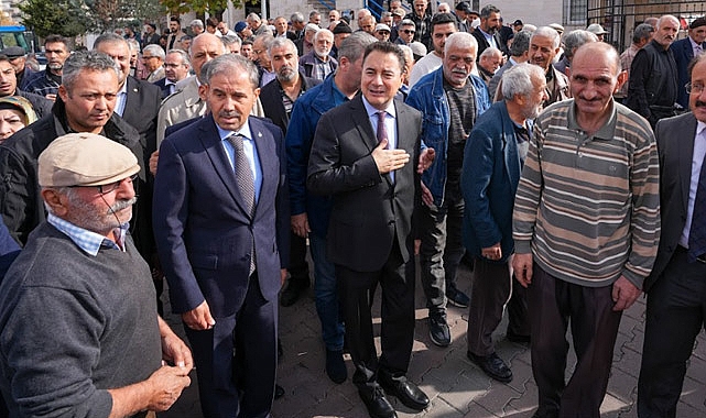 Ali Babacan Keçiören’de vatandaşlarla buluştu