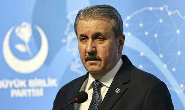Destici: İYİ Parti’den istifa eden vekillerden görüştüğümüz isimler var