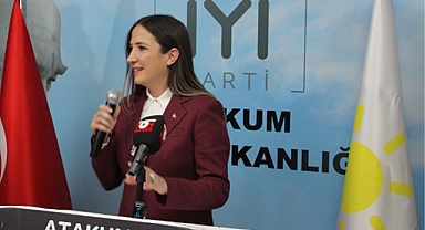 Selen Gülhan Çam, Atakum Belediye Başkanlığına aday adaylığını açıkladı