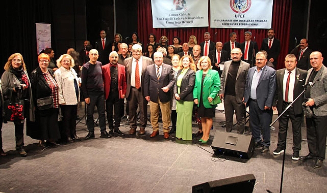UTEF'TEN ENGEL TANIMAYAN CUMHURİYET KONSERİ