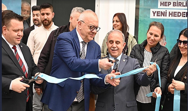 Cumhur İttifakı Gördes'te Seçim Bürosu Açılışı Gerçekleştirdi