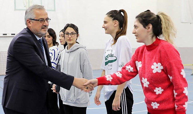 BAŞKAN KILIÇ, POMEM KURSİYERİNE DESTEĞİNİ AKSATMIYOR