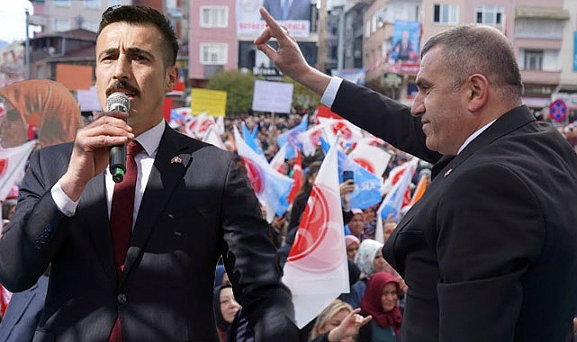 Burhan Mucur Salıpazarı'nda Söz Verdi: 'İmanla Yapılan İhanetle Yıkılmaz