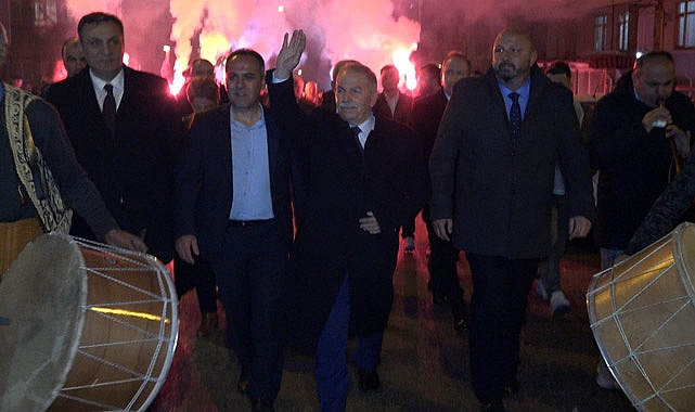 Necattin Demirtaş, İlk Merkez Seçim Ofisini İlyasköy’de Açtı