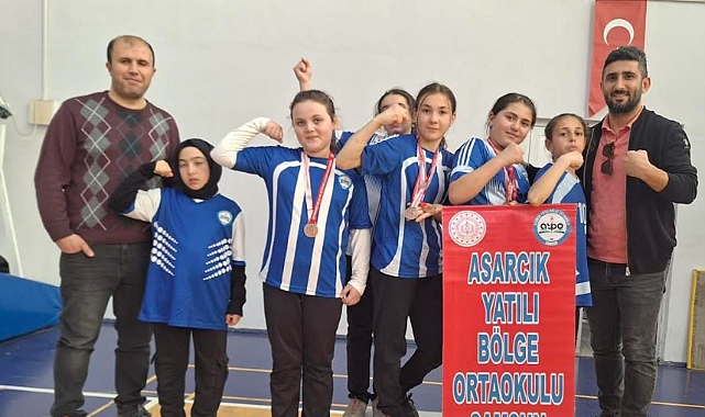 Okul Sporları Küçük Kızlar Bilek Güreşi İl Birinciliği sona erdi