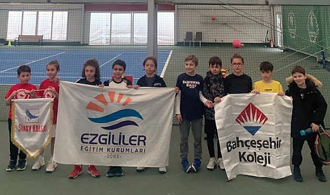 Samsun'da Okul Sporları Tenis İl Birinciliği Heyecanı Sona Erdi