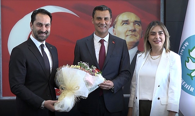 Ak Partili Arınç’tan Ferdi Zeyrek’e Tebrik Ziyareti