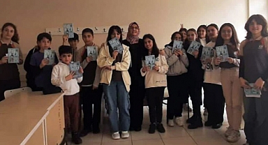 Atakum Atakent Ortaokulu'nda "Yıldızlar Kitap Okur" Projesi Başarıyla Tamamlandı
