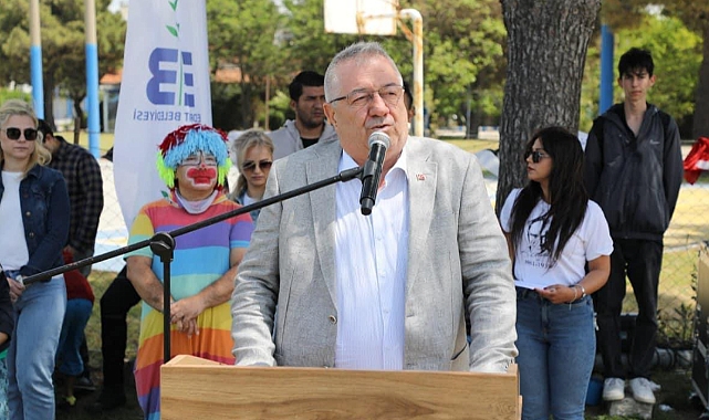 Edremit'te Uçurtma Şenliği Büyük Coşkuyla Kutlandı