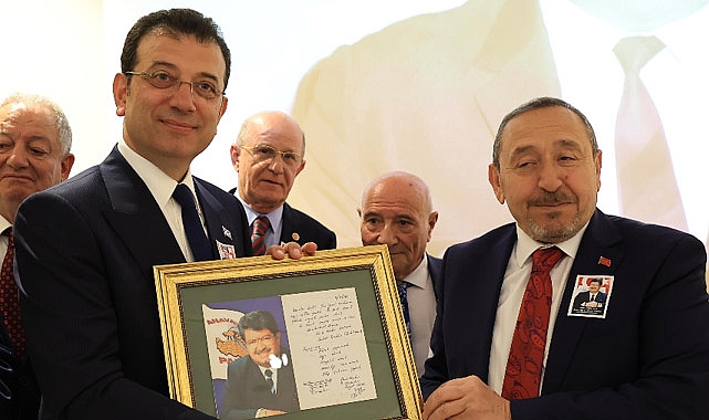 İMAMOĞLU TURGUT ÖZAL’I ANMA TÖRENİNE KATILDI