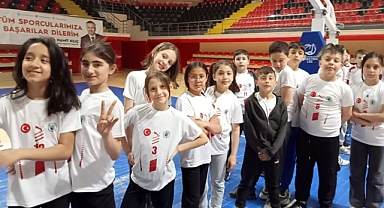 Bafra Kızılırmak İlkokulu'ndan Büyük Başarı