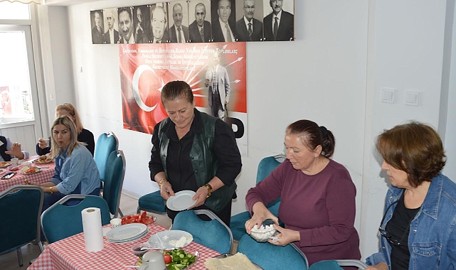 CHP Havza Kadın Kolları'ndan Birlik ve Dayanışma Kahvaltısı