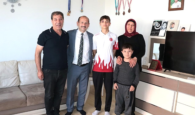 İl Müdürü Feyzullah Dereci, Milli Sporcuları Ziyaret Etti