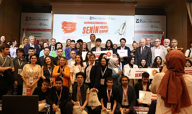 Liseli Gençler Güneş Pillerinin Verimliliğini Artırarak Enerji Sorunlarına Sürdürülebilir Çözümler Sundu