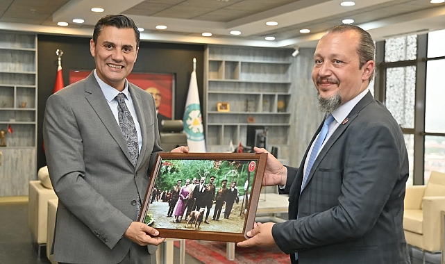 Manisa'da Sokak Hayvanları İçin Yeni Projeler: Hayvan Hastanesi ve Vetbüs