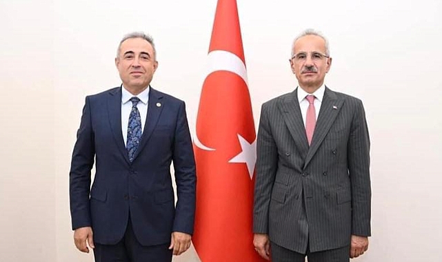 Milletvekili Dr. İrfan Karatutlu'dan Ulaştırma ve Altyapı Bakanı Uraloğlu'na Ziyaret
