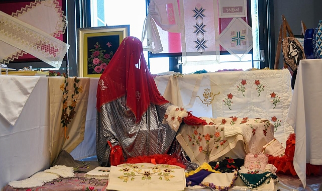 ‘Sanata Yolculuk Sergisi’ Ziyaretçilerine Kapılarını Açtı