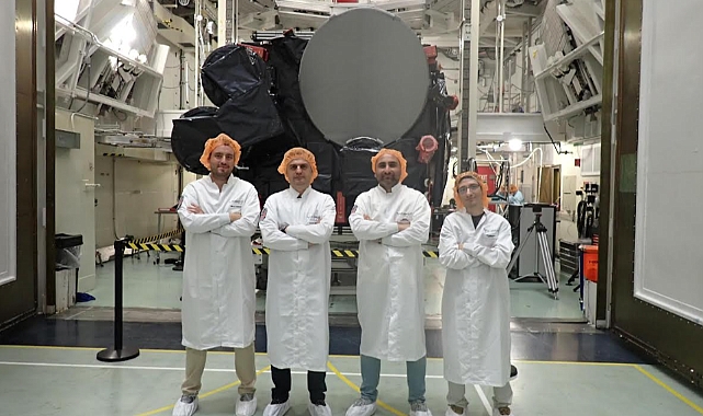 Türksat 6A Uydusu SpaceX Falcon 9 Roketiyle Uzaya Gönderiliyor