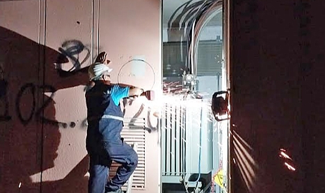 AFRİKA SICAKLARI SONRASI TRAFOLARA FAN YERLEŞTİRİLDİ