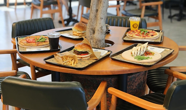 Aliağa'da Kaliteli ve Uygun Fiyatlı Fast Food Dönemi Başladı