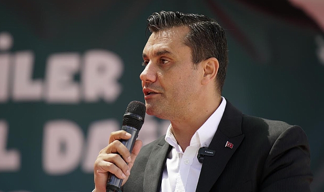 Başkan Zeyrek, 25’inci Hafızlar ve Mevlidhanlar Şöleni’ne Katıldı