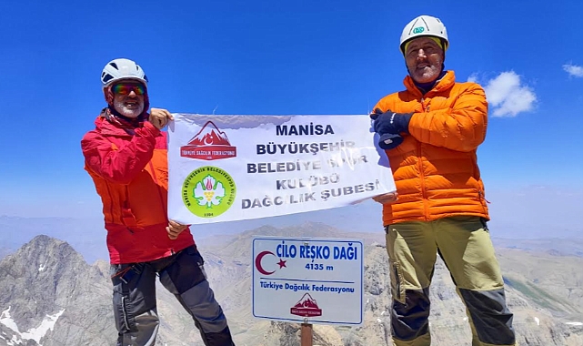 Cilo Reşko Dağı Zirve Tırmanışı Başarıyla Tamamlandı