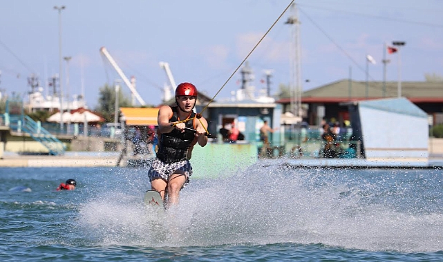 Karadeniz’deki İlk ve Tek Su Kayağı Merkezi 'SUKAY' Sporseverleri Ağırlıyor