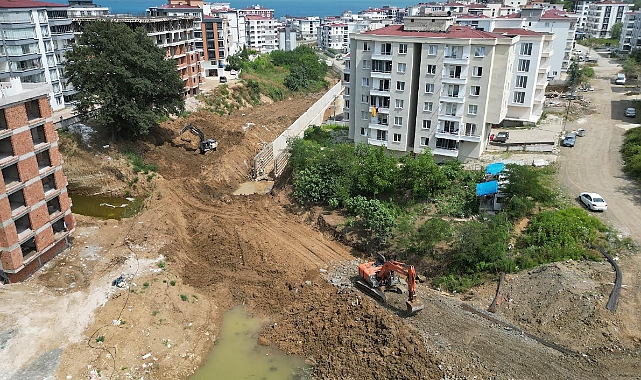 Sazak Deresi Islah Çalışmaları Devam Ediyor