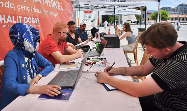 Büyükşehir Belediyesi, Üniversite Tercihinde Öğrencilere Danışmanlık Sunuyor